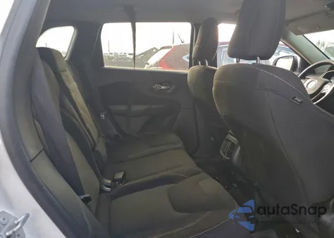 2016 Jeep Cherokee Latitude from USA, damaged, VIN 1C4PJMCS9GW133671